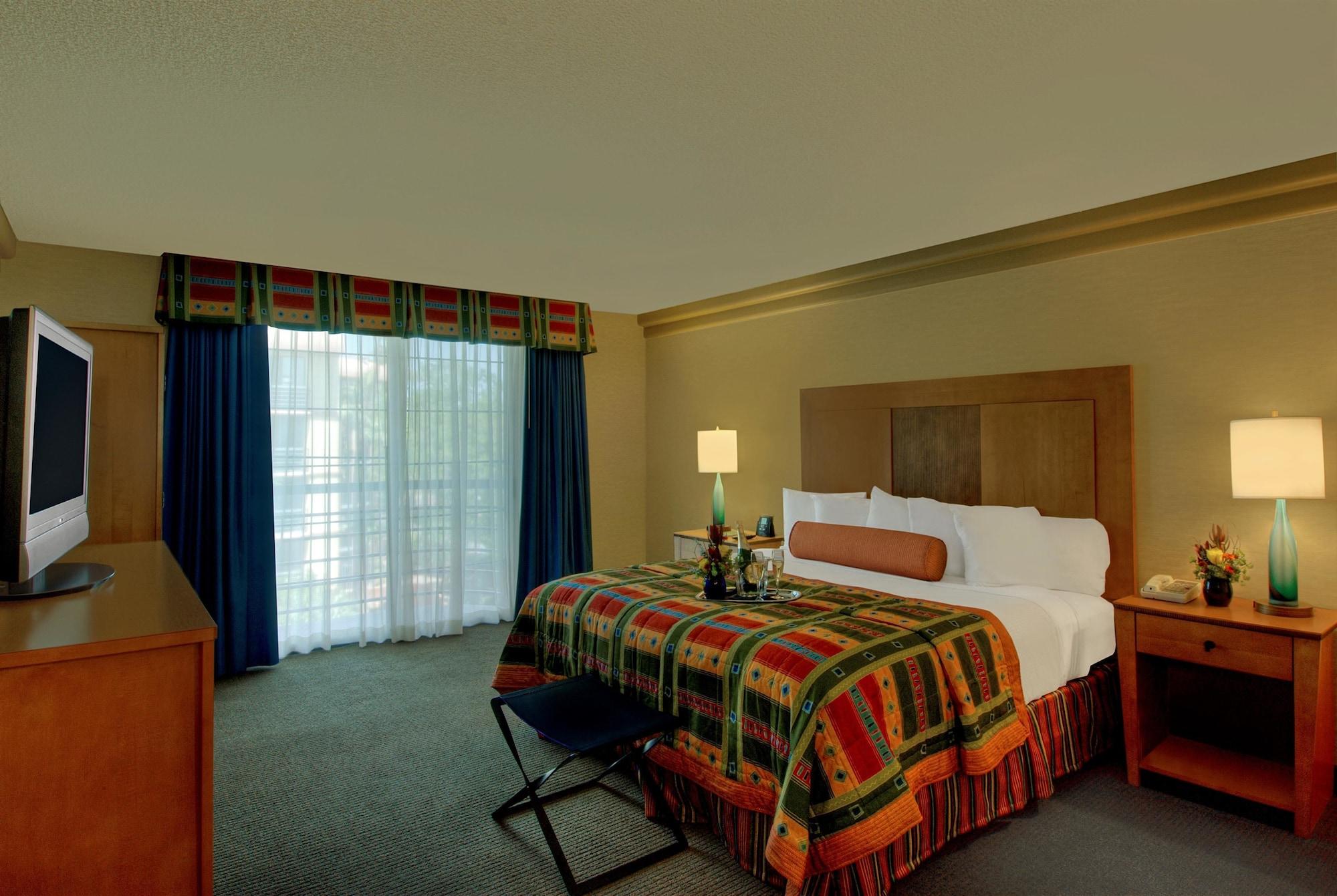 Embassy Suites By Hilton Phoenix Biltmore Εξωτερικό φωτογραφία